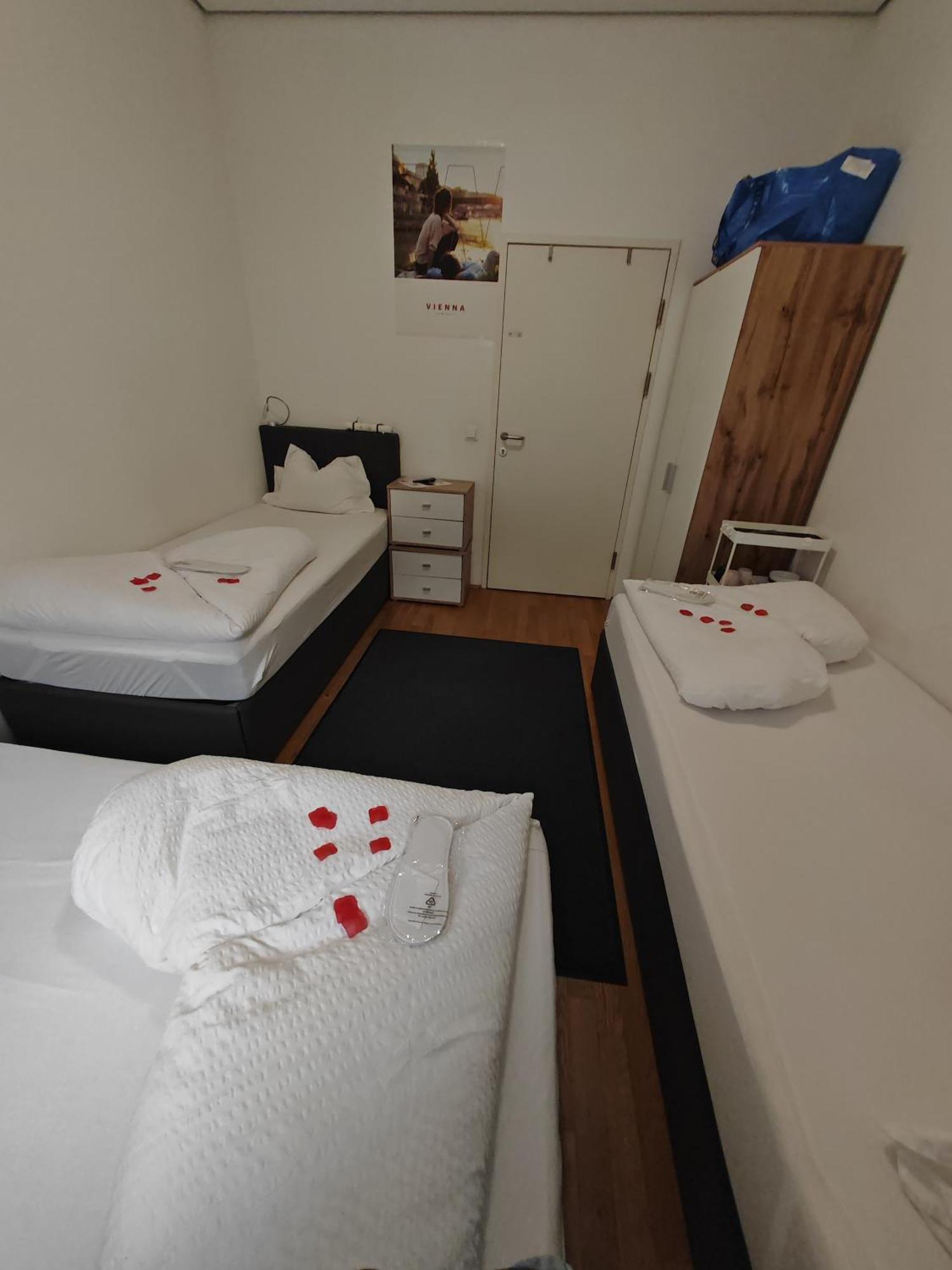 Abai Apartments 1140 Only Www-On-Line-Check-In & Selfservice Viyana Oda fotoğraf